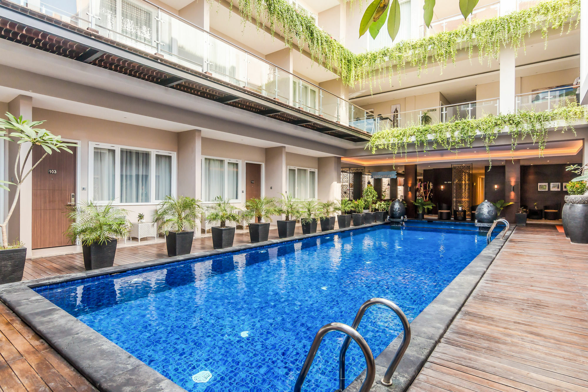 Zen Rooms Kuta Kubu Anyar 1 Exterior photo